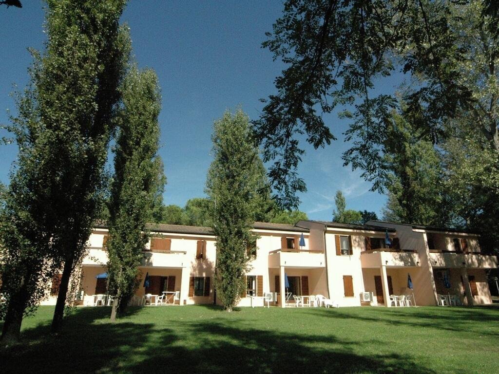 Hotel Albarella Island Apartments 1*