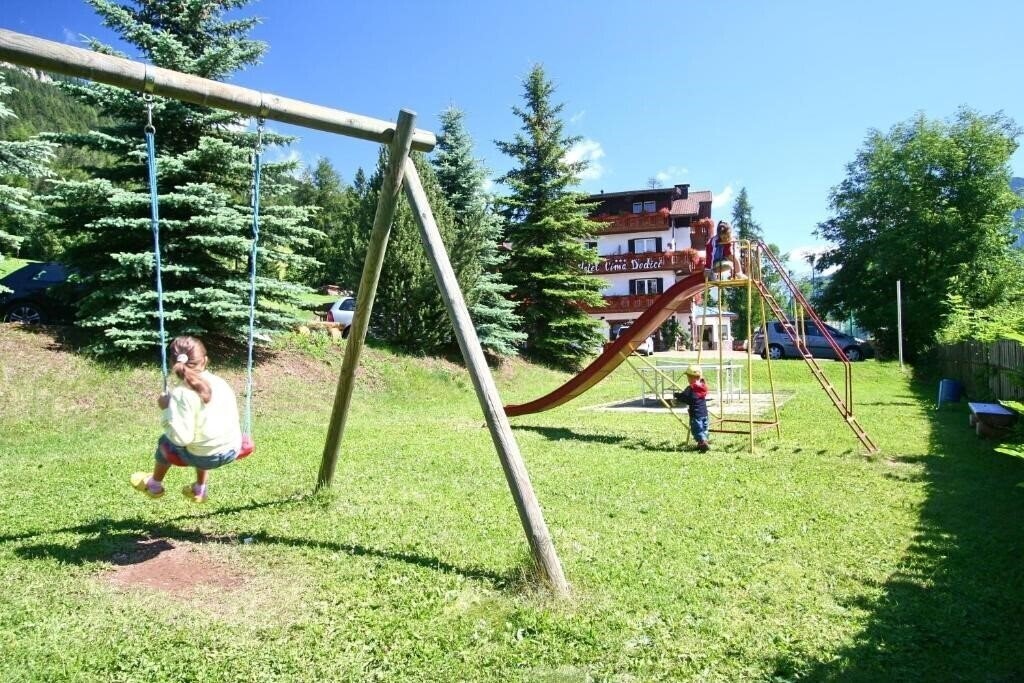 Imaginea Hotel Cima Dodici 3*