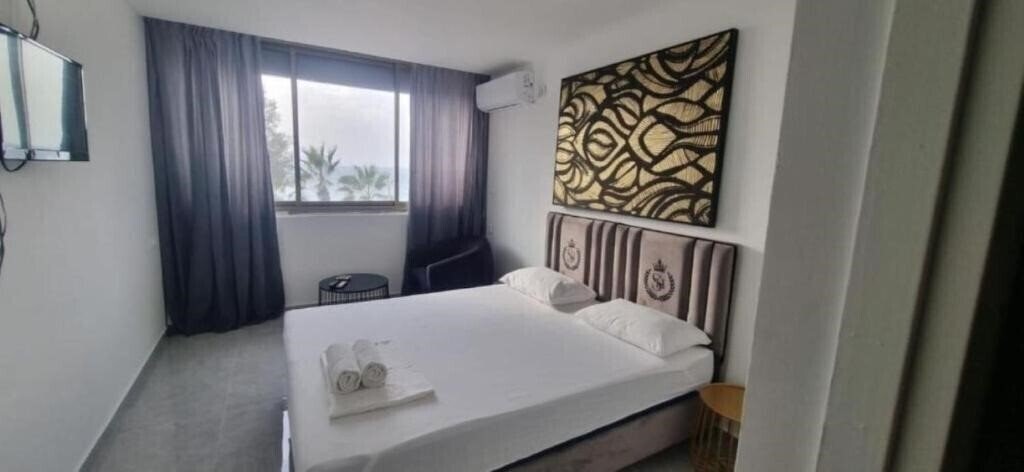 Fotografii Elis Hotel Bat Yam 3*