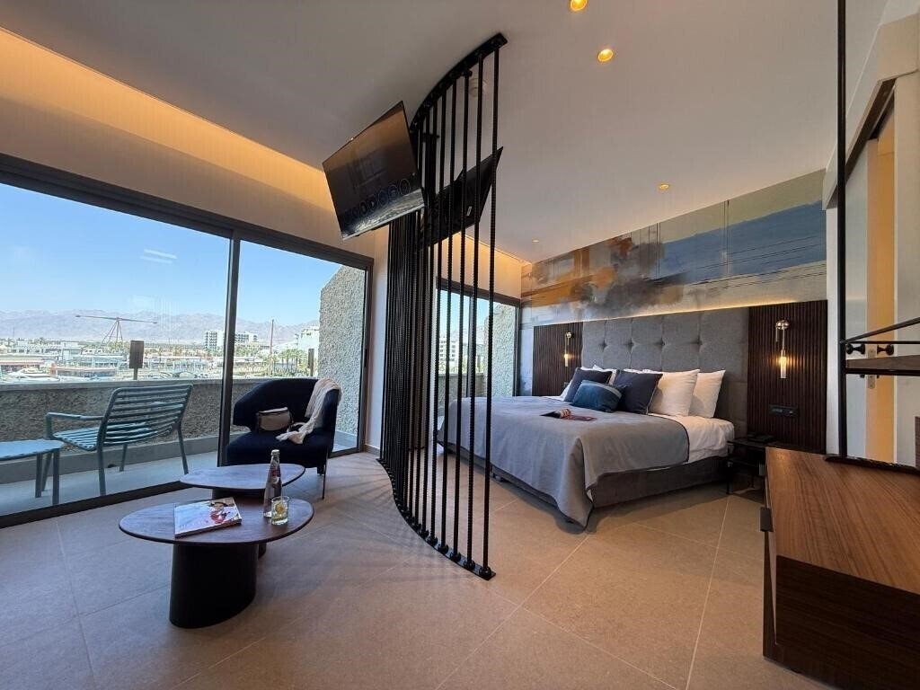 Fotografie Caesar Premier 4*