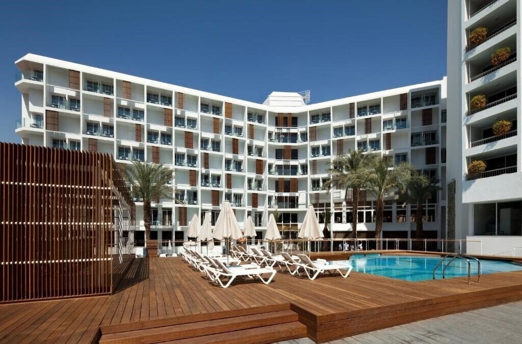 Imaginea Isrotel Sport Club 4*