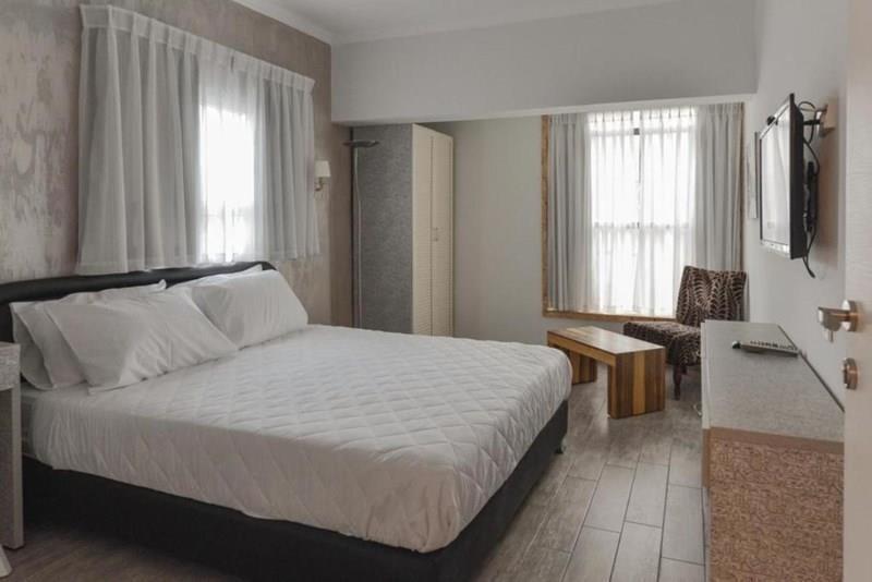 Imaginea Alma Boutique Hotel 4*