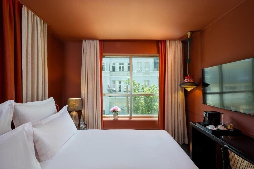 Отель Brown Tlv 4*