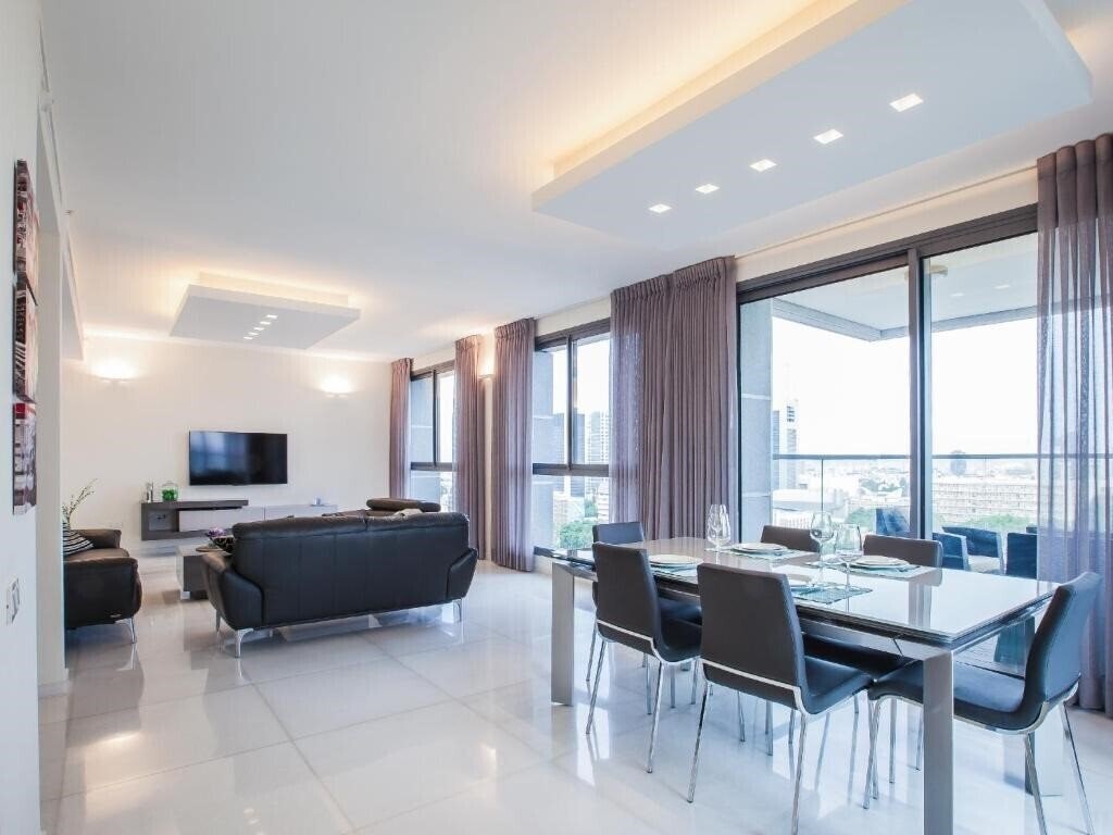 Hotel Tel Aviv Home 4*