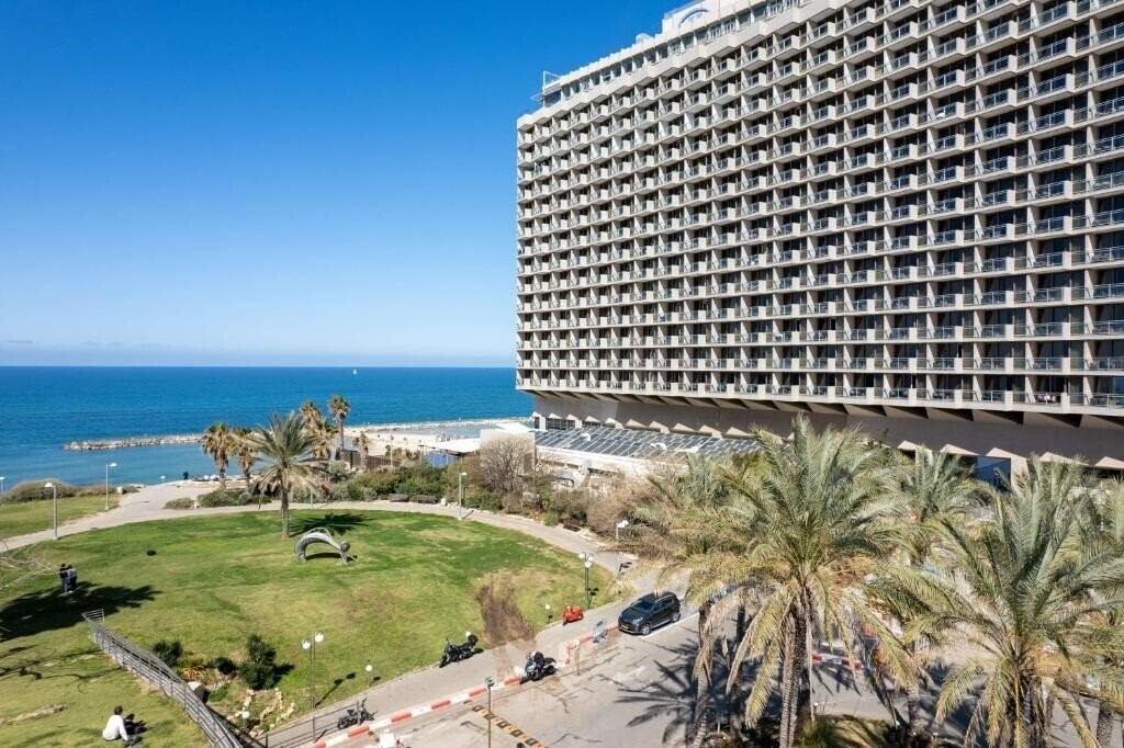 Imaginea Hilton Tel Aviv 5*