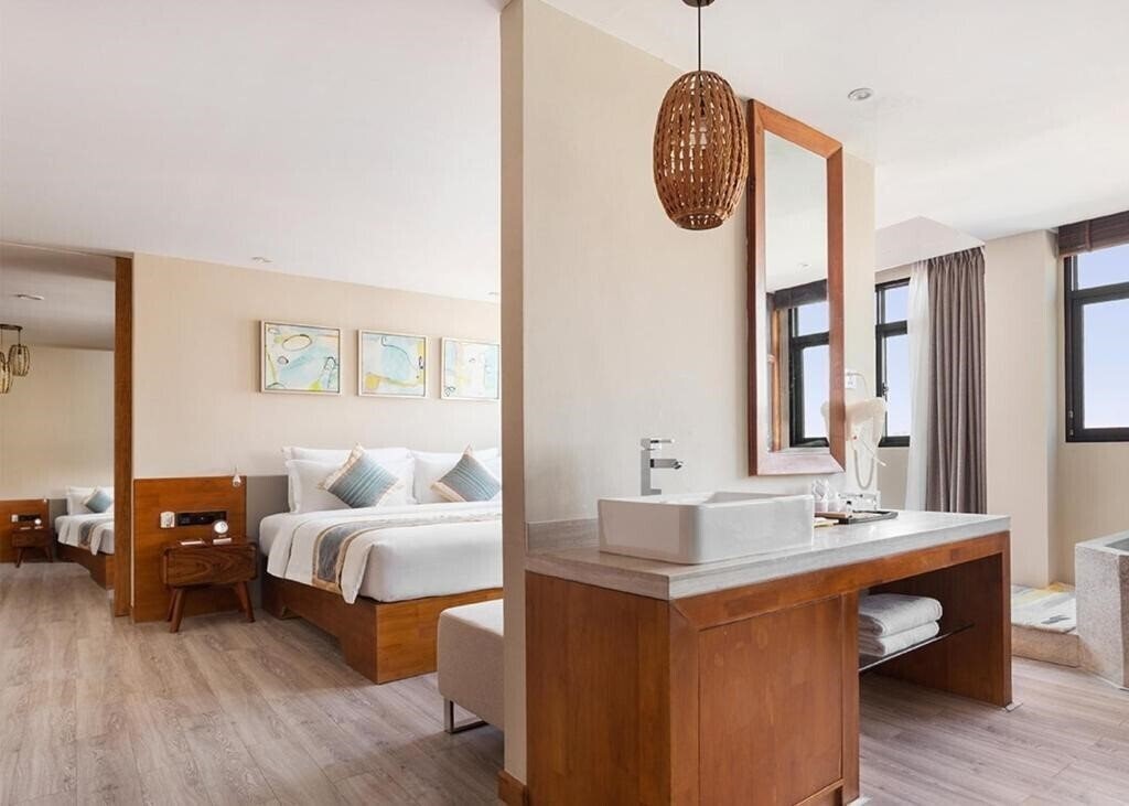 Фото G Mekong Hotel 4*