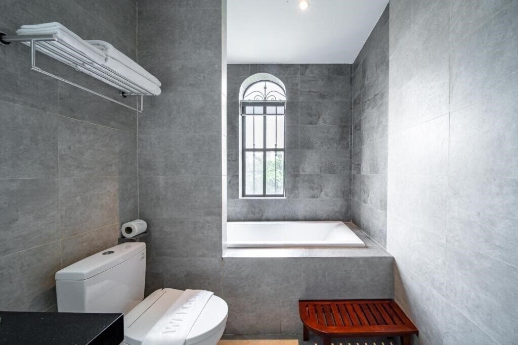 Фотография Lcs Hotel & Apartment 4*