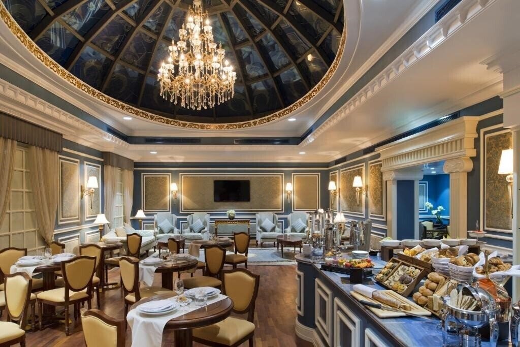 Imaginea Warwick Doha 5*