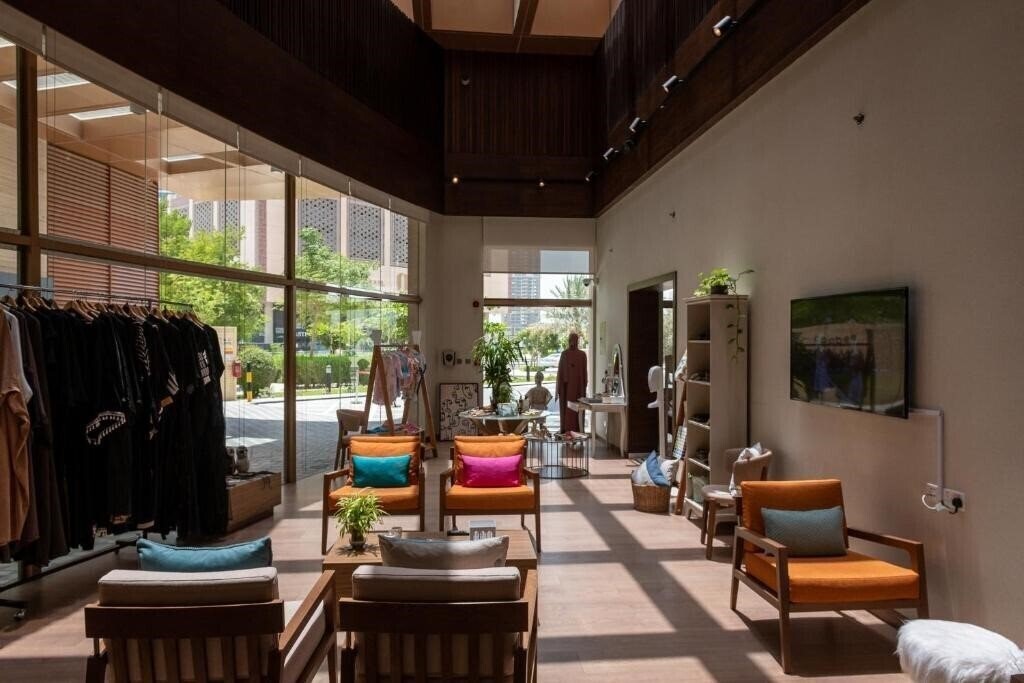 Imaginea Staybridge Suites Doha Lusail 4*