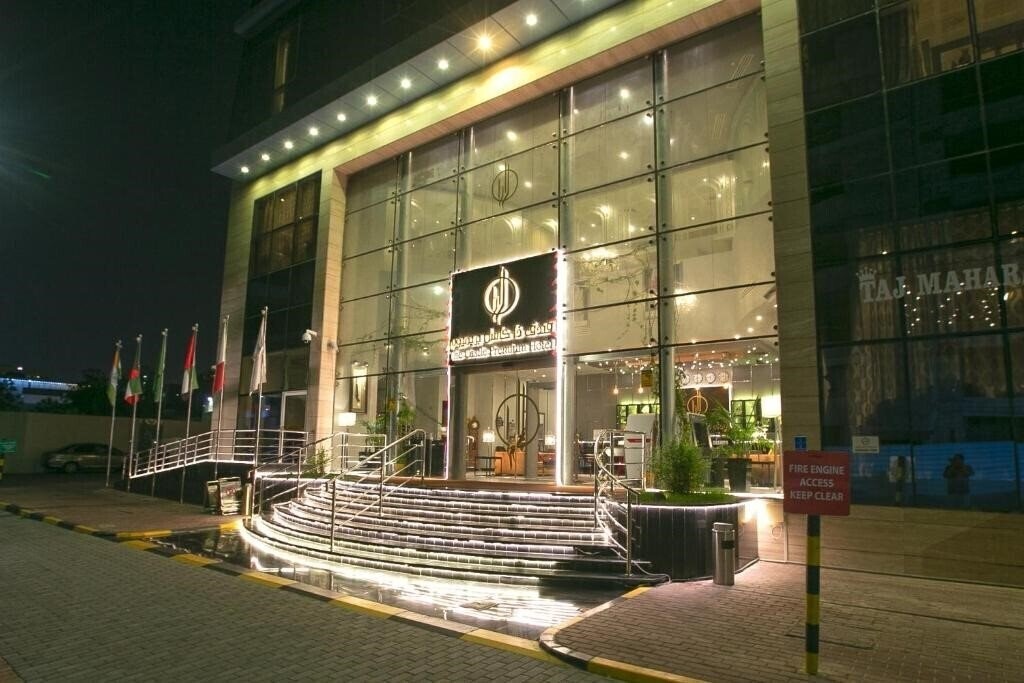 Hotel The Castle Premium Hotel 3*