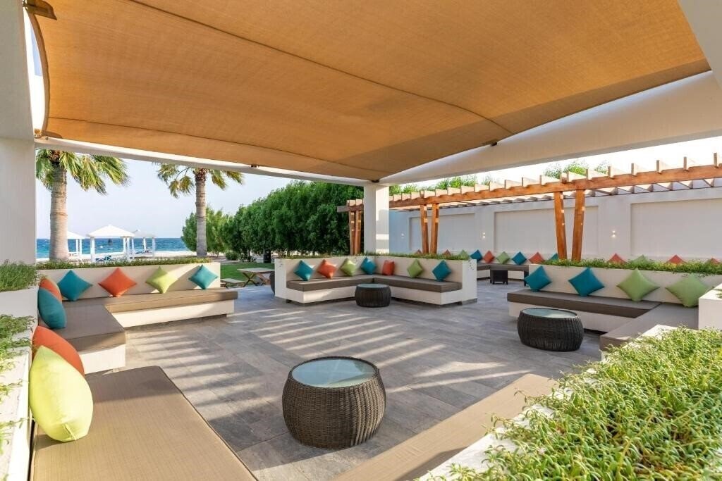 Imaginea Sealine Beach Resort 5*