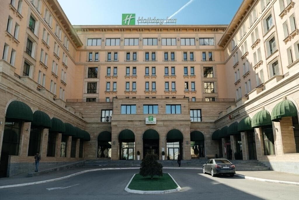 Фото Holiday Inn Aktau 4*