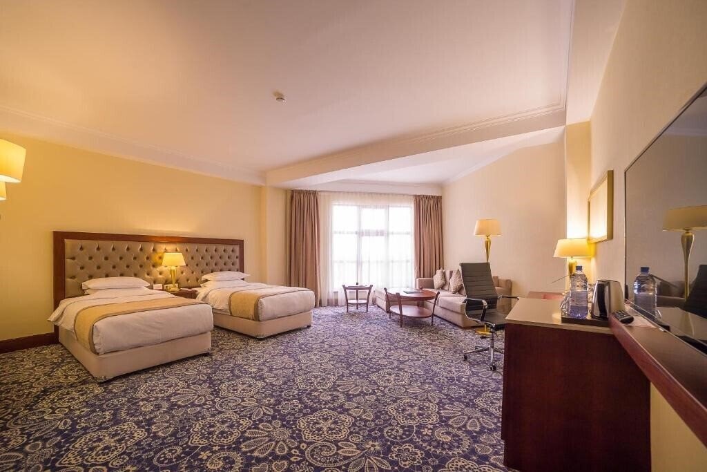 Отель Ramada Almaty 4*