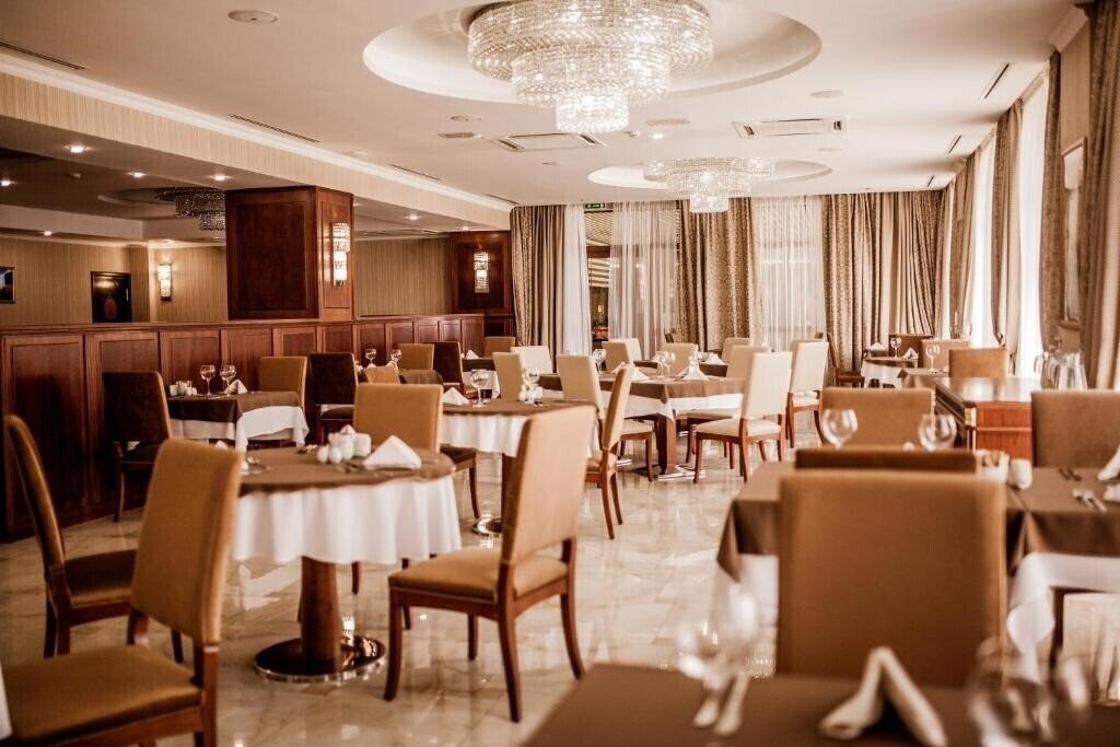 Фотография Ramada Almaty 4*