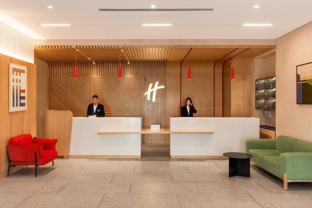 Фото Holiday Inn Almaty 3*