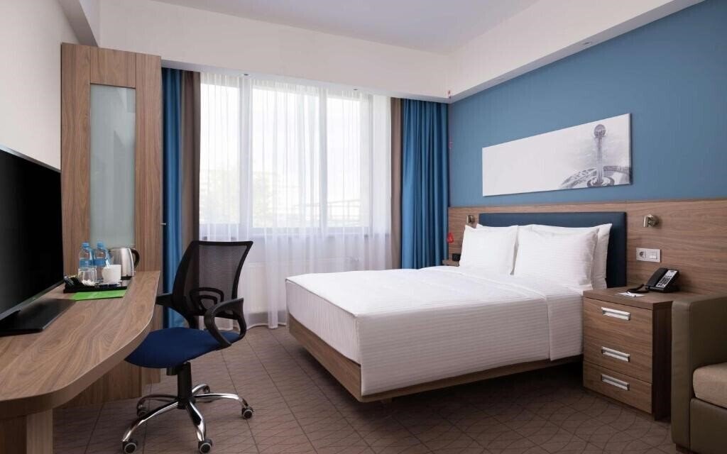 Hotel Hampton By Hilton Astana Triumphal Arch 3*