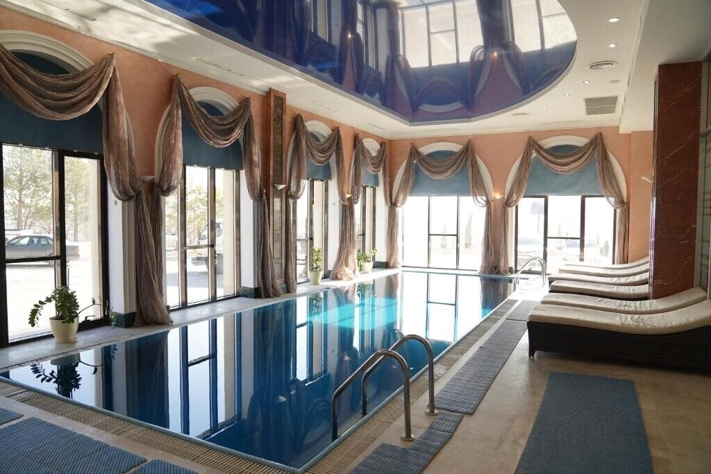 Fotografie Kainar No Category 2*