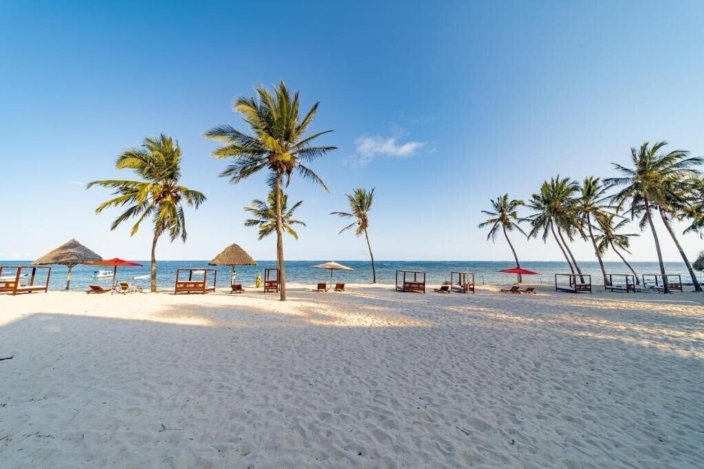 Hotel Prideinn Paradise Beach Resort 5*