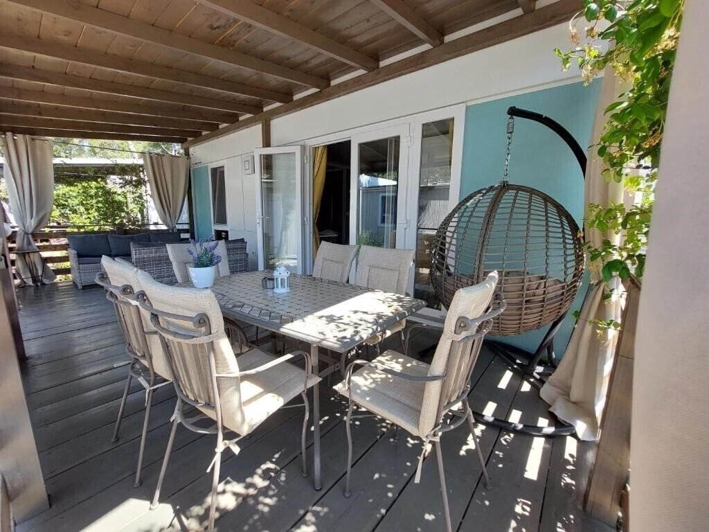 Imaginea Holiday Homes Camp Park Soline 3*