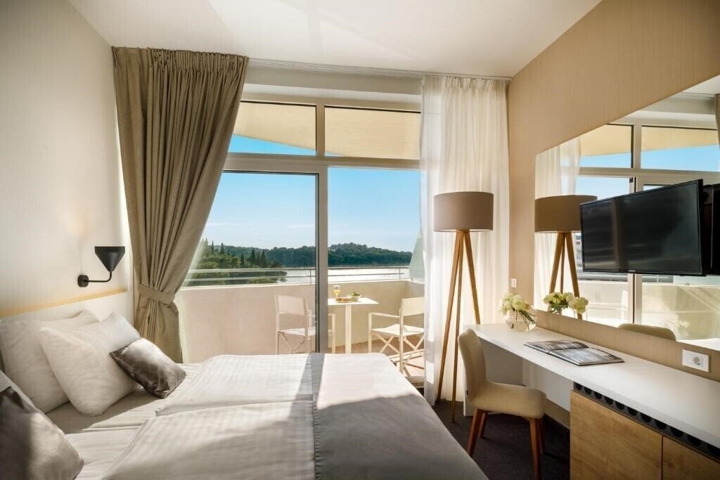Изображение Remisens Family Hotel Albatros 4*