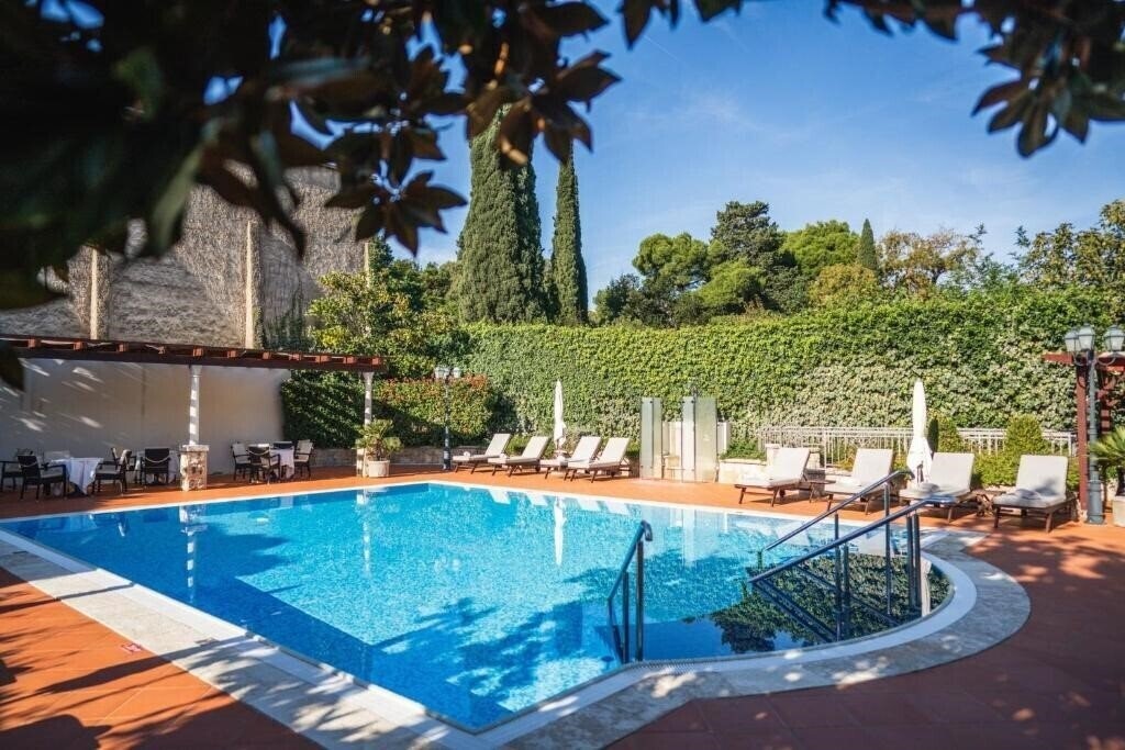 Imaginea Boutique Hotel Kazbek (ex. Kazbek Hotel) 5*