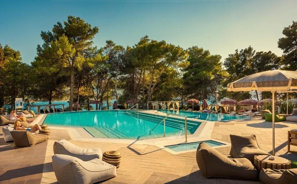 Hotel Hvar Places Hotel By Valamar 3*