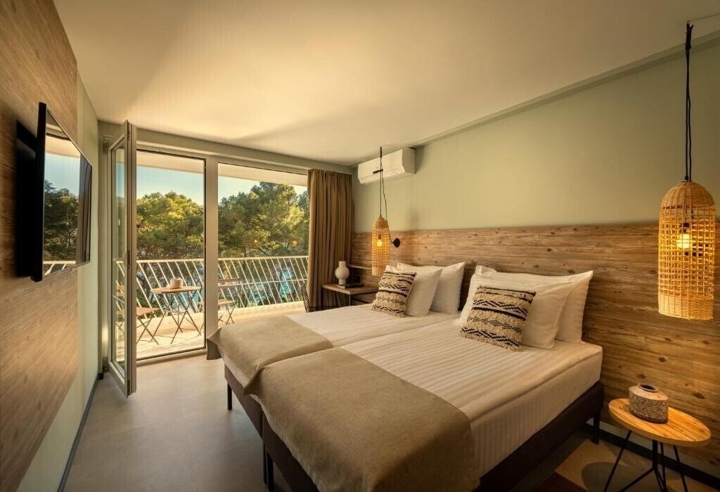 Imaginea Hvar Places Hotel By Valamar 3*