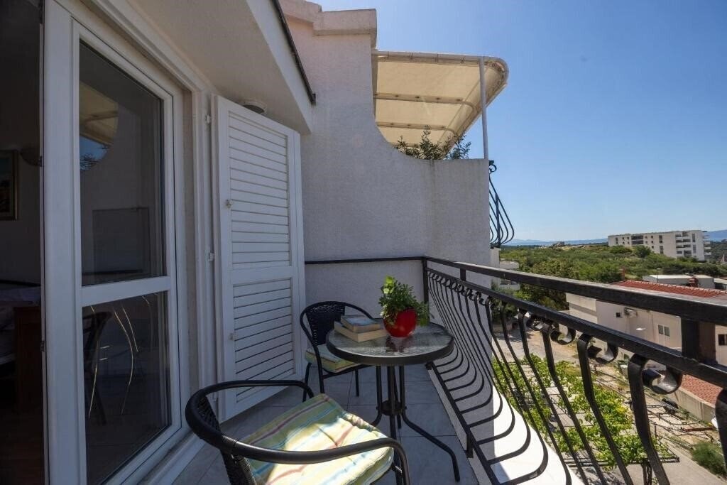 Imaginea App Julijana 2*