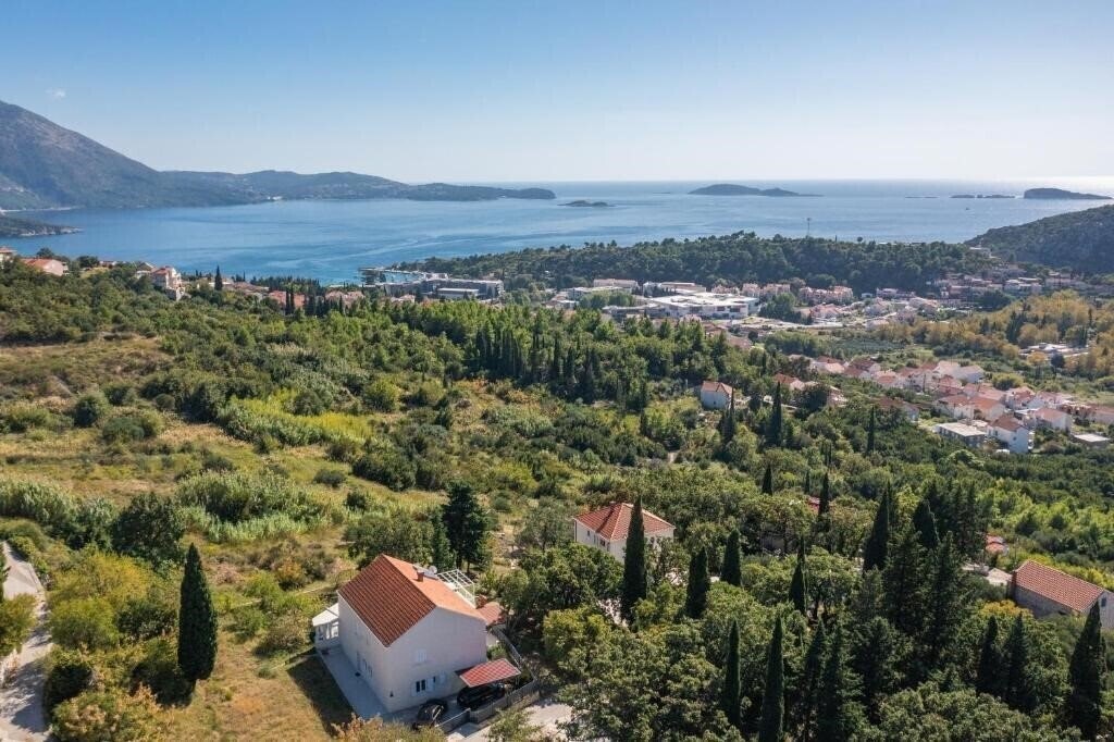 Imaginea Villa Mambo 4*