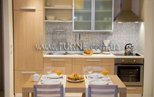 Imaginea Family Apartments Novi 4*