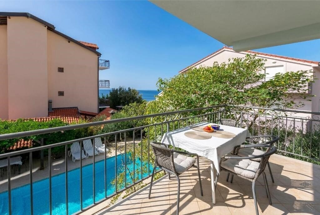 Fotografii App Ljiljana 3*