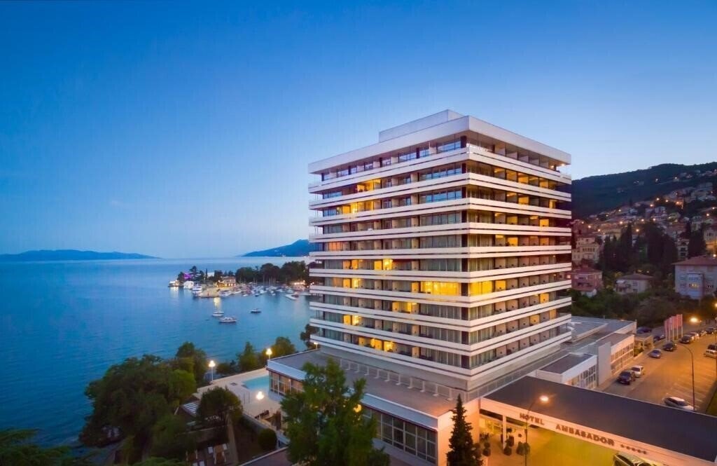 Hotel Hotel Ambasador - Liburnia (ex. Ambasador Remisens Premium Hotel) 5*