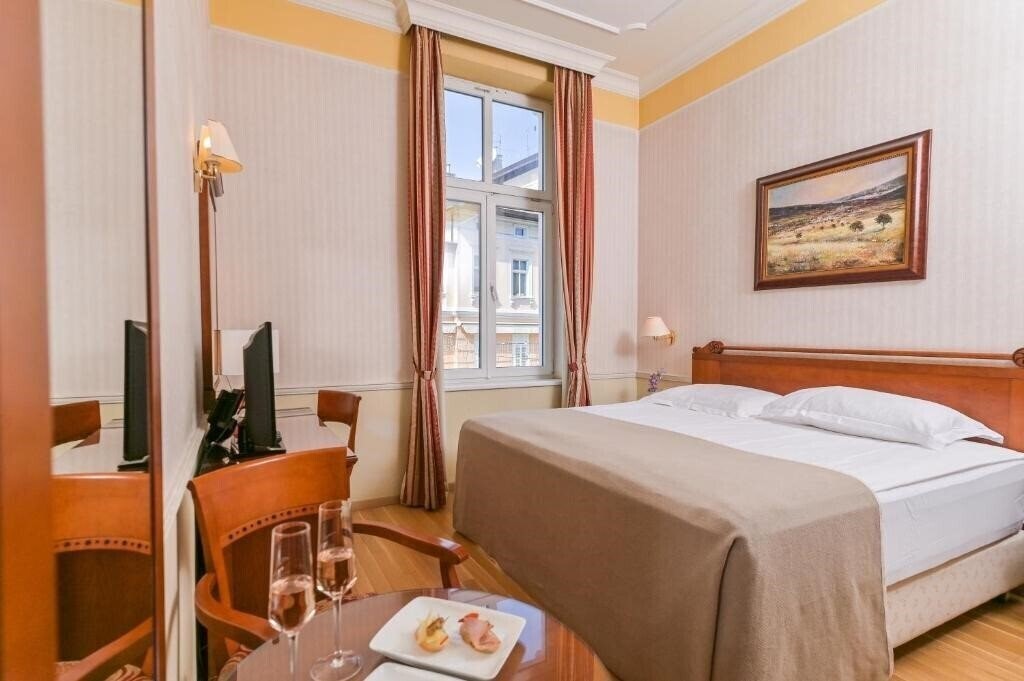 Fotografii Gardenija Hotel 3*