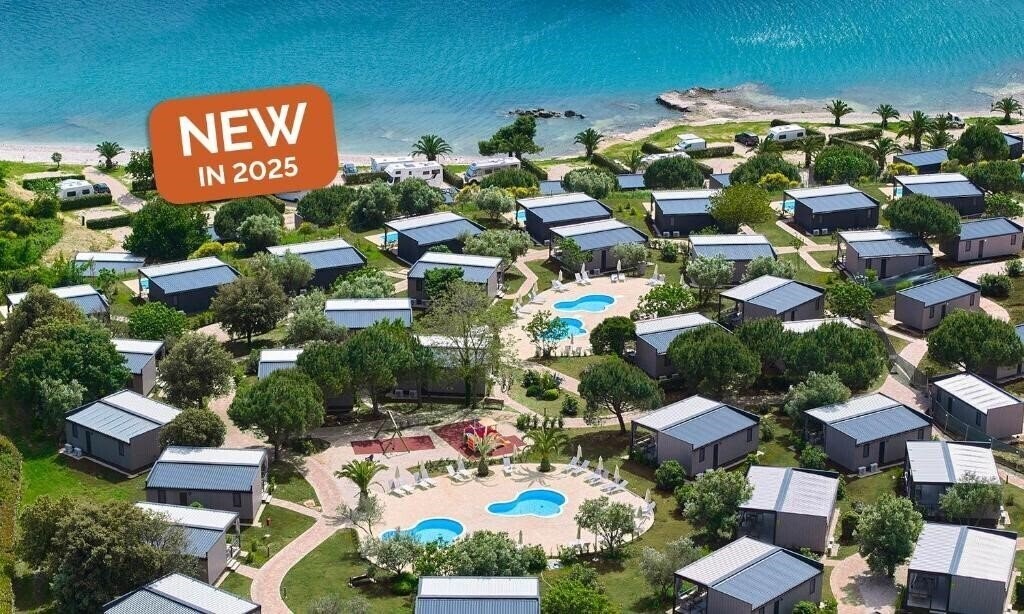 Отель Aminess Sirena Holiday Homes (Novigrad) 4*