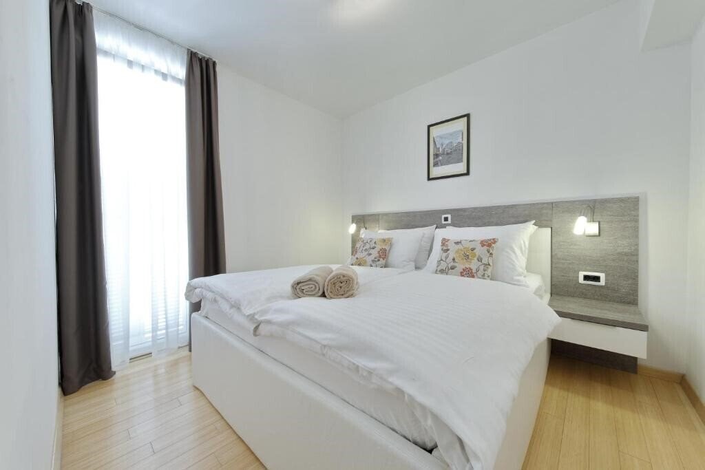 Imaginea Falkensteiner Apartments Petrcane 4*