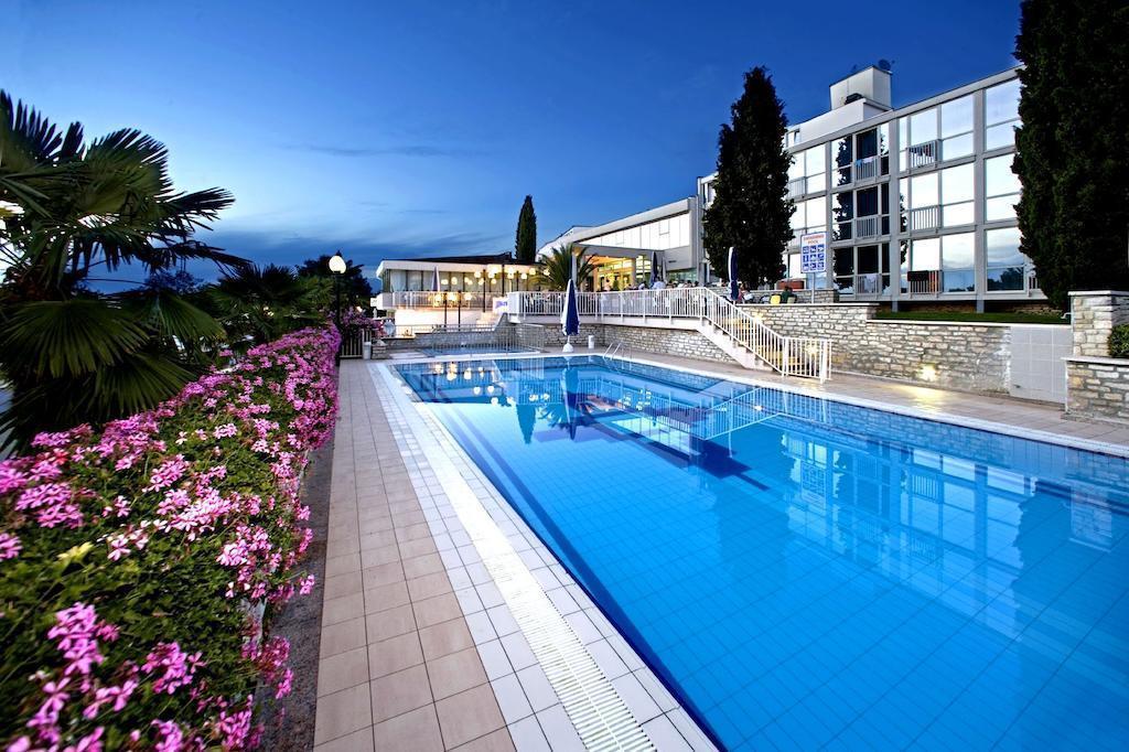 Hotel Zorna 3*