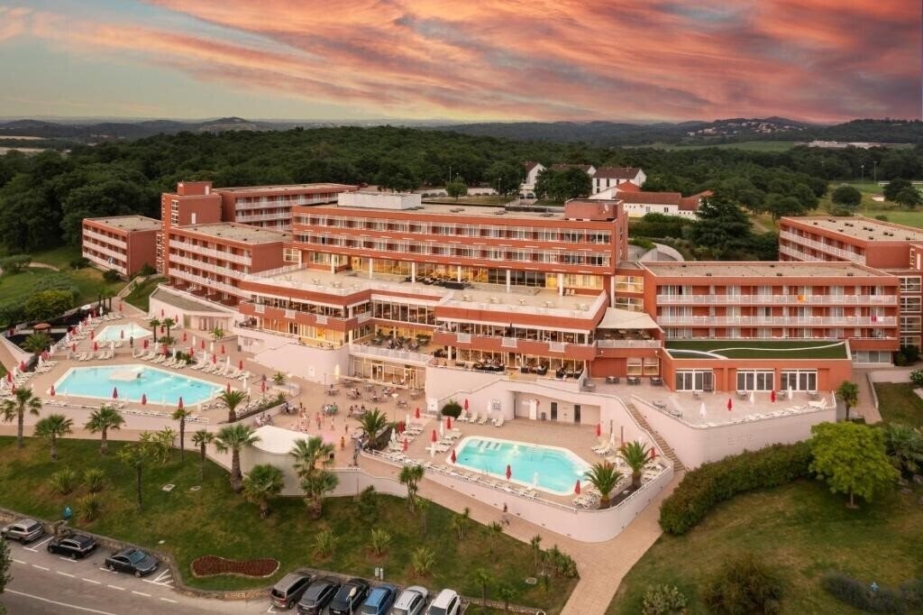 Отель Laguna Albatros 4*