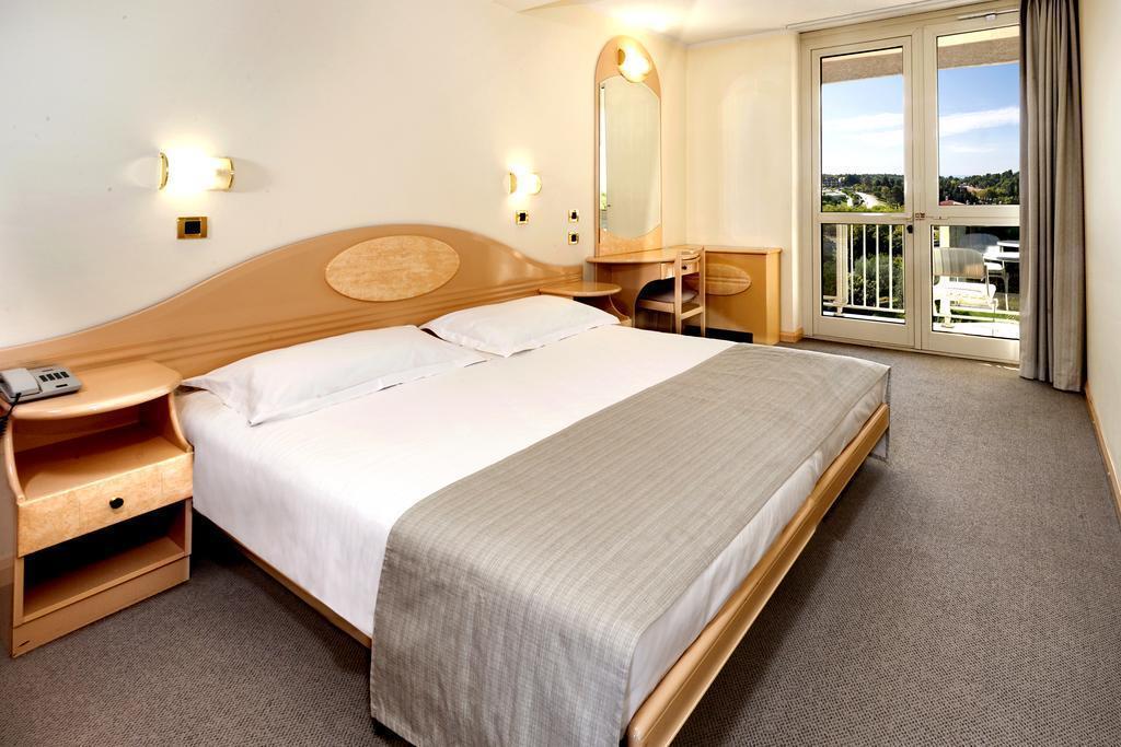 Imaginea Laguna Istra 3*