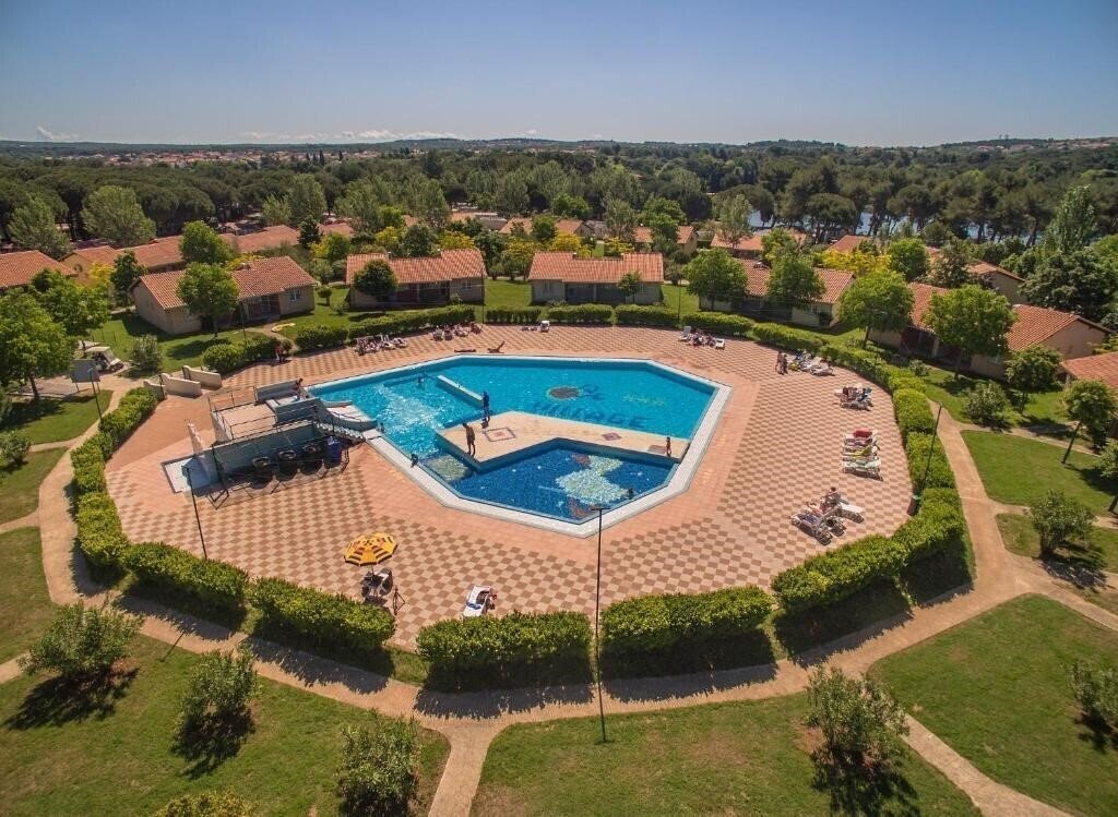 Fotografii Bi Village 4*