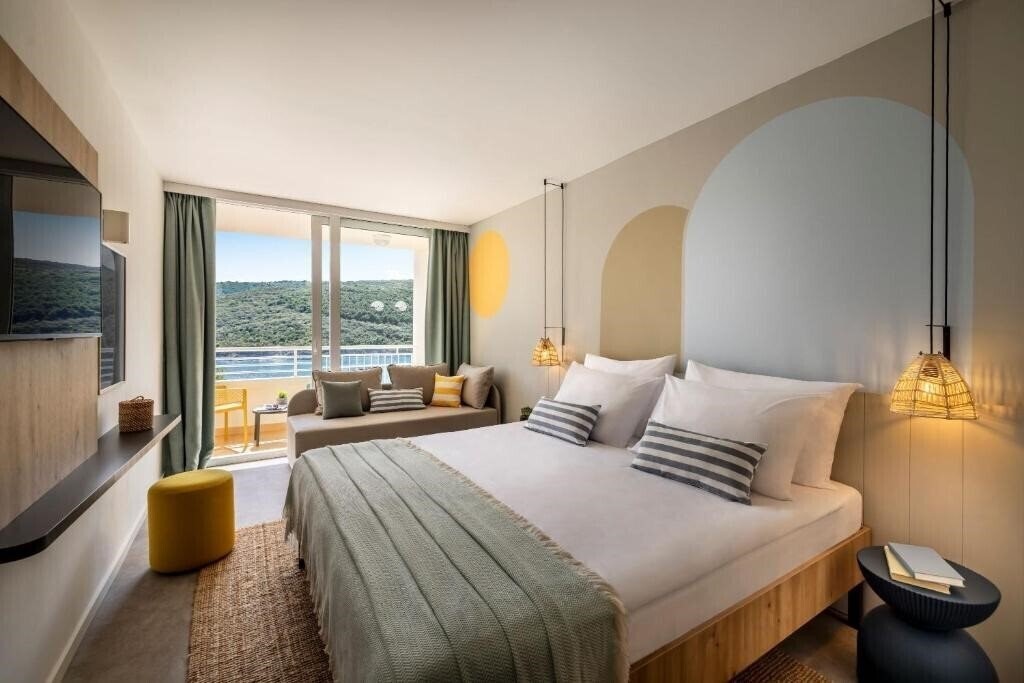 Изображение Rabac Sunny Hotel & Residence (ex. Allegro/Miramar Sunny Hotel By Valamar) 3*