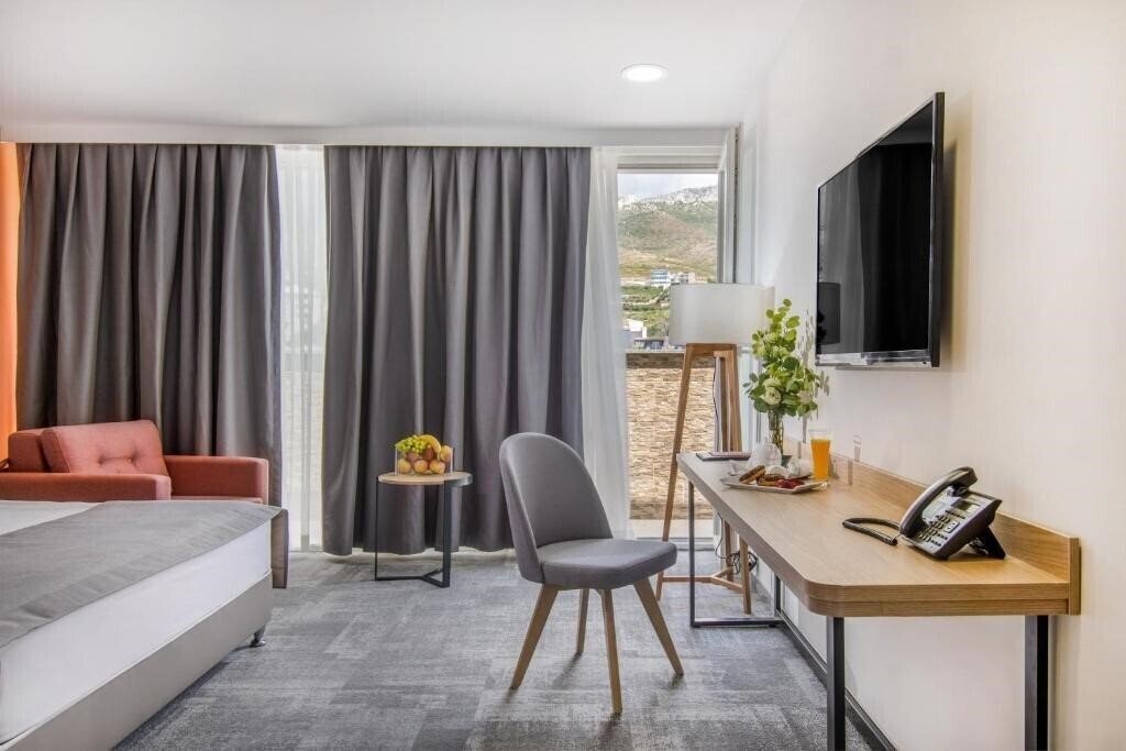 Картинка Split Inn 3*
