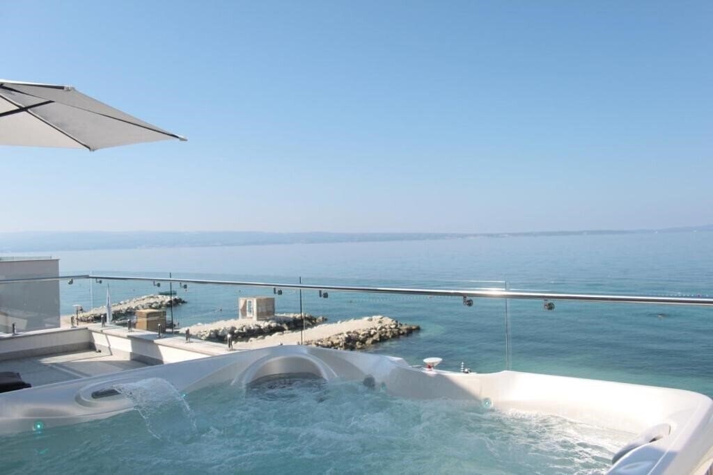 Hotel Beach Split 4*