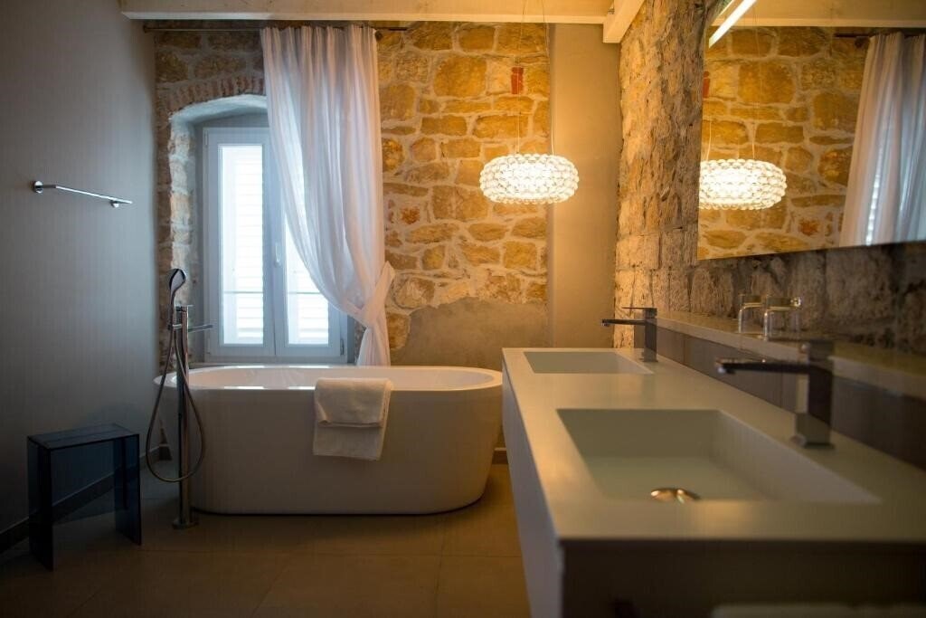 Изображение Hotel Osam Adults Only 4*
