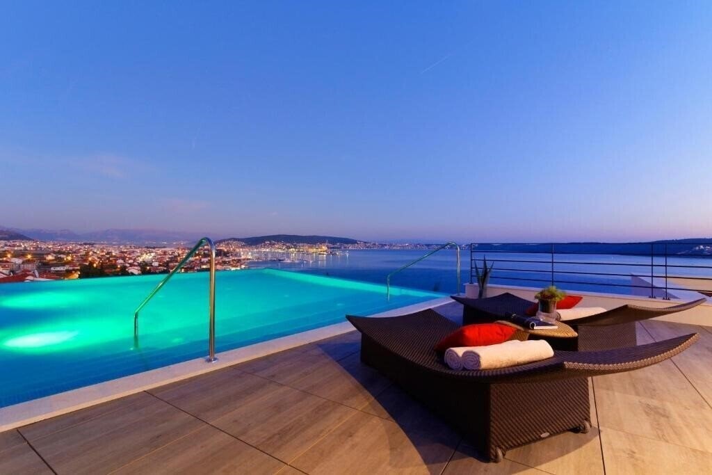 Fotografii Ola Hotel 4*