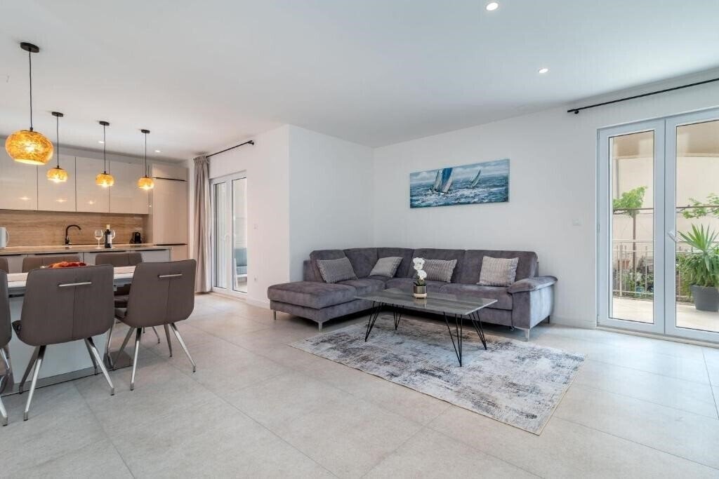 Imaginea App Amore 3*