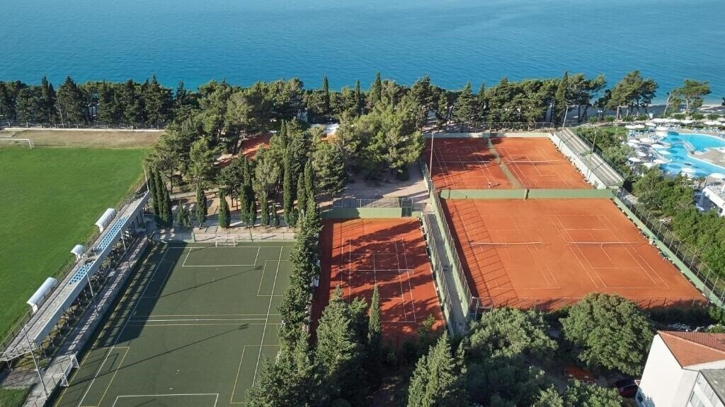 Imaginea Neptun & Depadance Maslinik Bluesun 3*