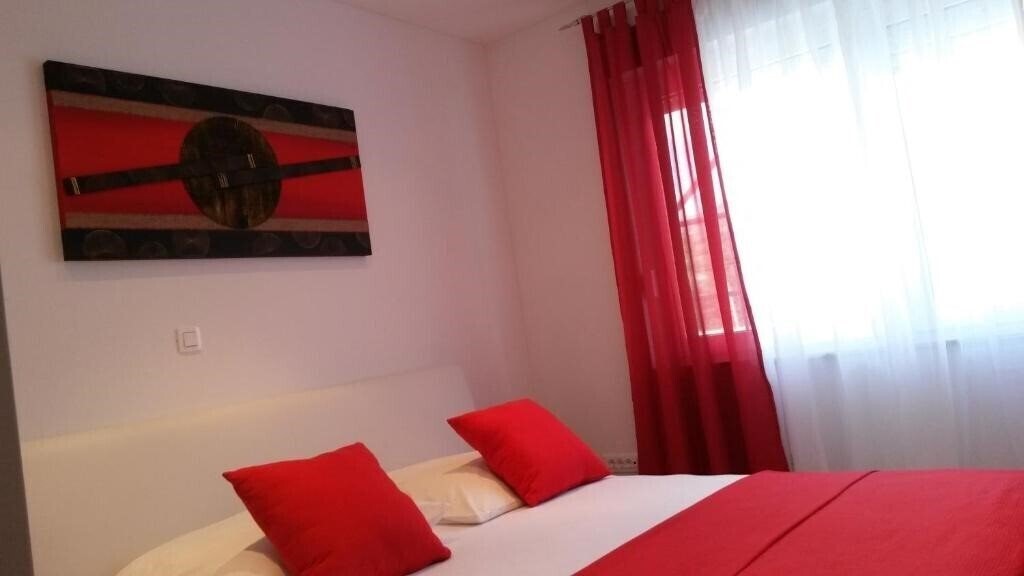 Hotel Marjan Apartments апартаменты