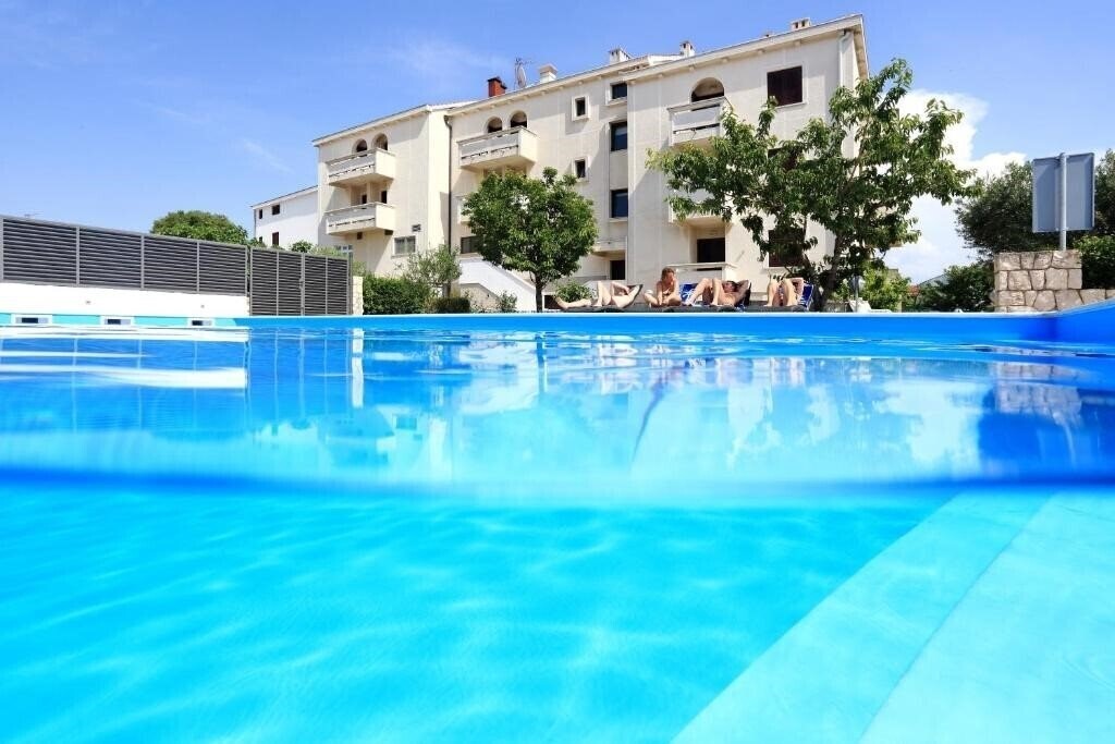 Отель Mediteran 3*