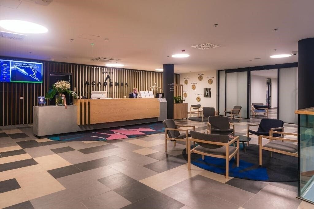 Imaginea Academia Hotel 4*