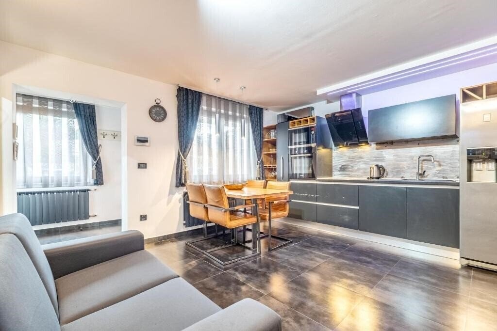 Fotografie Log In Rooms 4*